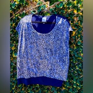 🔹 4/$25- Sunday Navy Blue‎ & White Sleeveless Knit Top